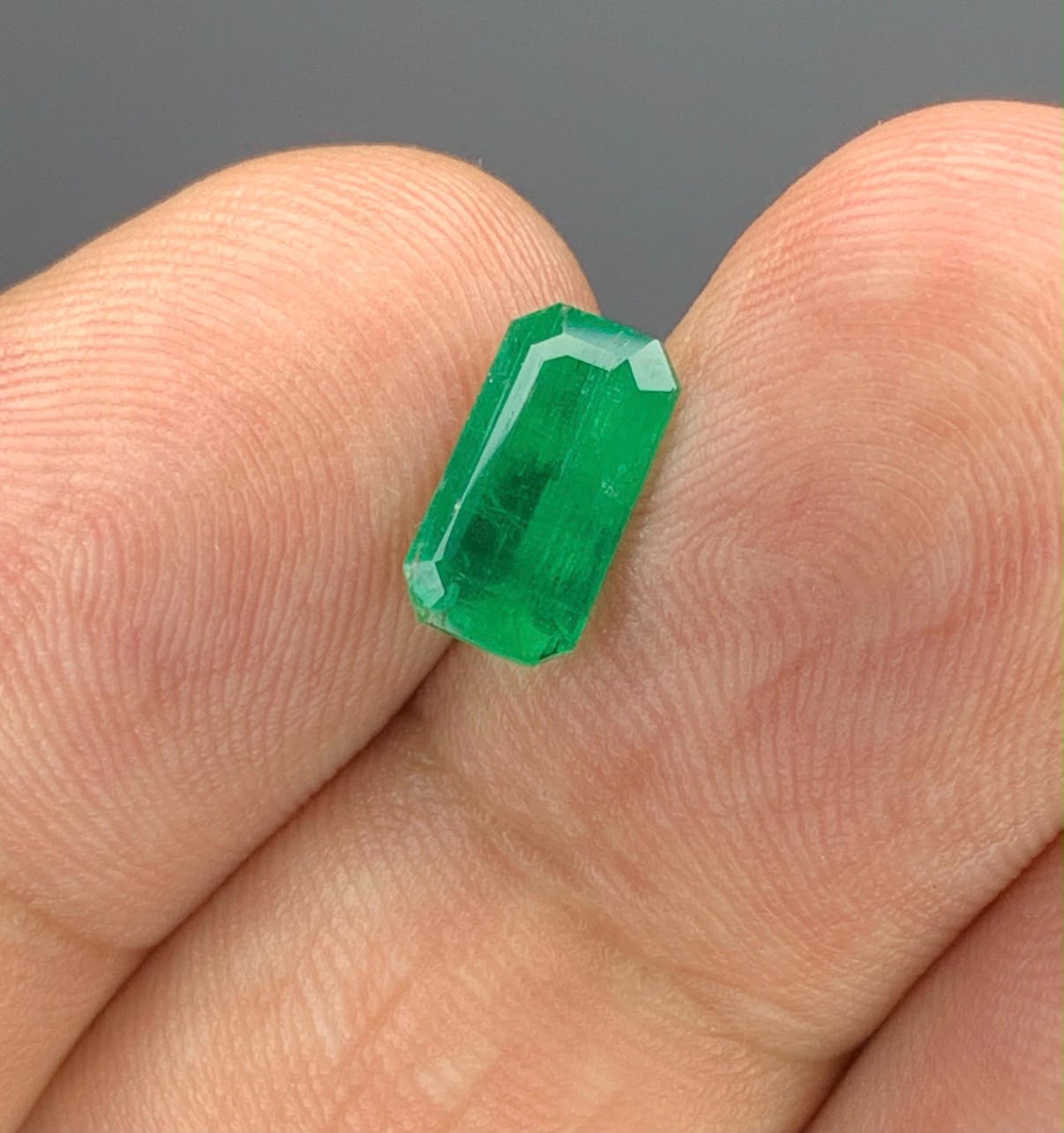 1.7 ct Natural Panjshir Emerald – Afghanistan