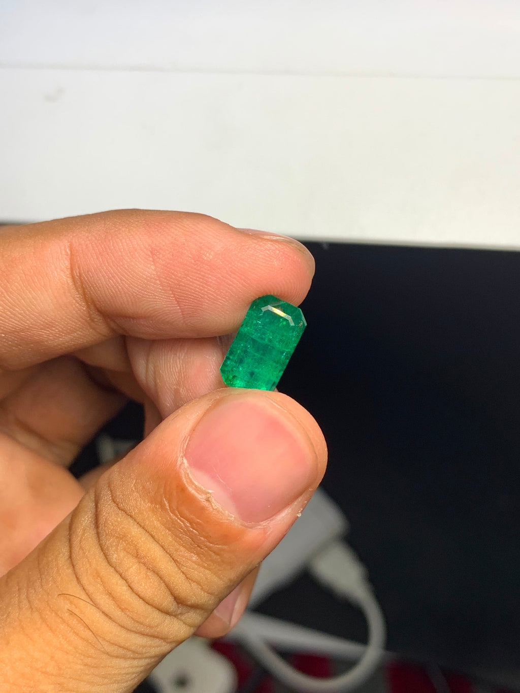 Natural Vivid Green Emerald – Emerald Cut