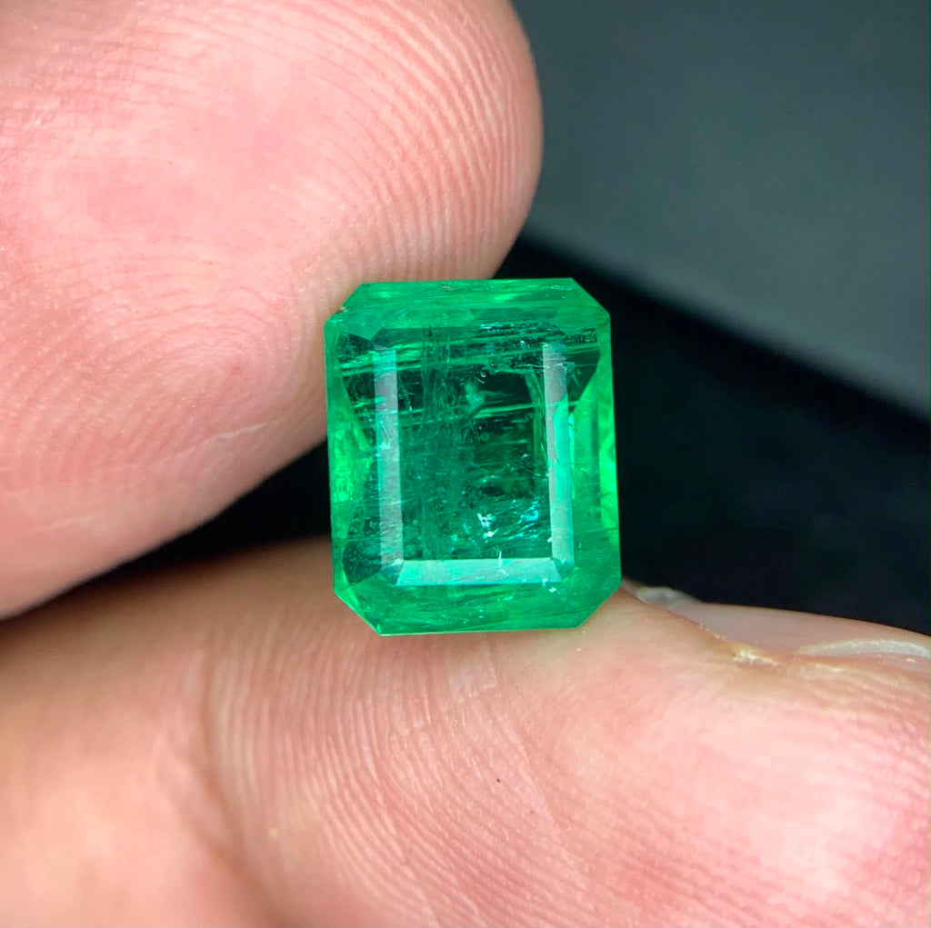 4.38 Ct Natural Afghan Emerald IGI Certified Emerald Cut Loose Gemston