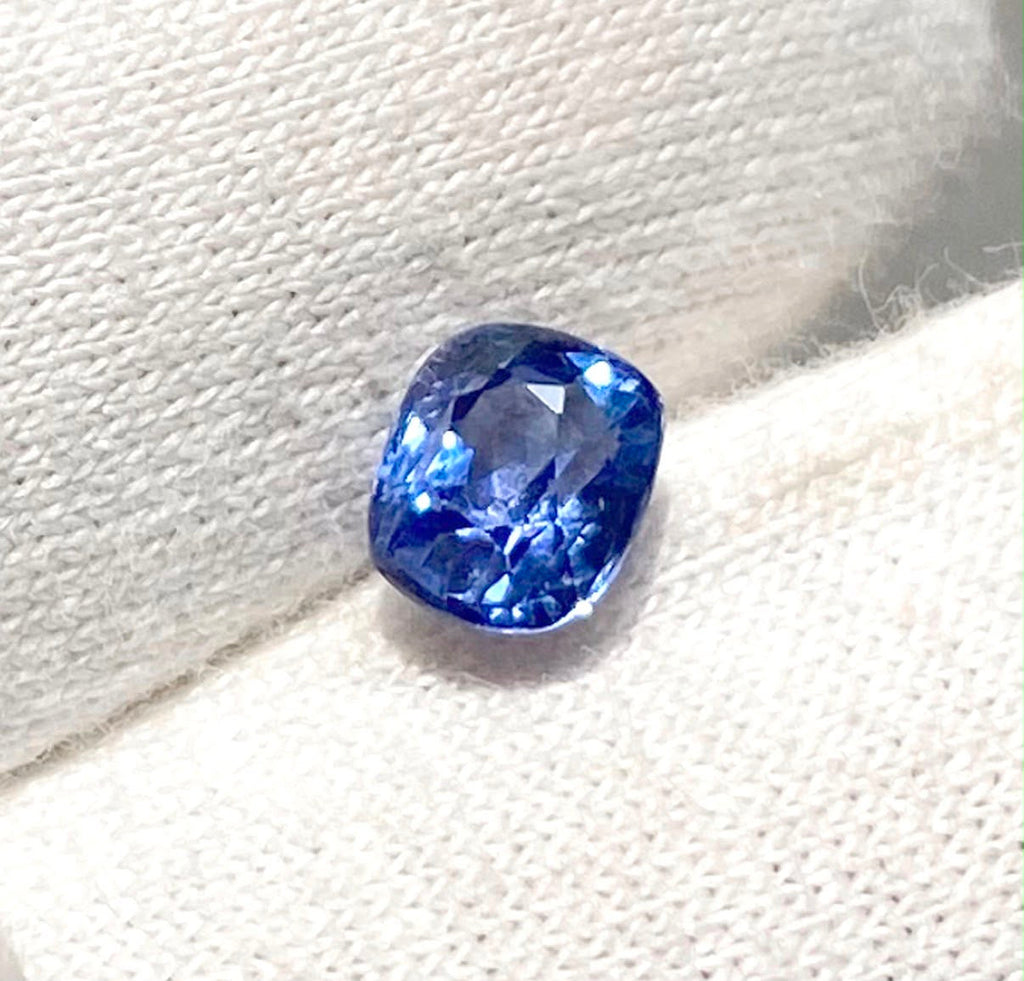 0.90 Cts Natural Blue Sapphire Cushion Cut Gemstone – Cornflower Royal Blue | 6x5x3.5 mm