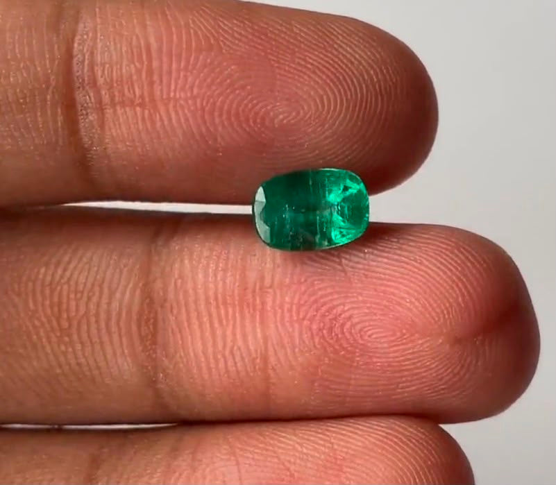 Natural Afghan Panjshir Emerald – Cushion Cut 1.32 Ct