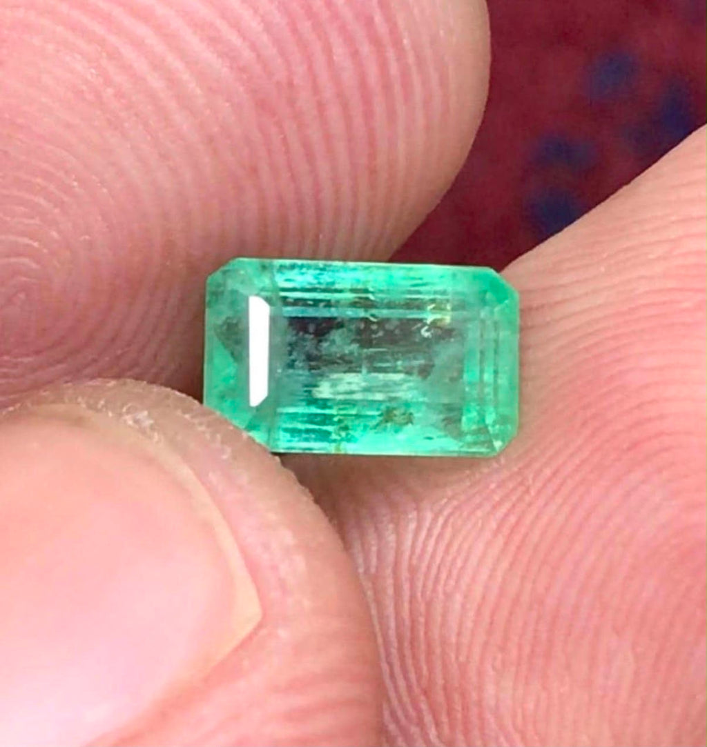 Emerald | 1.68 carats | Light-Green | Faceted | Gem Quality | Step Cut | Panjsher-Afghanistan